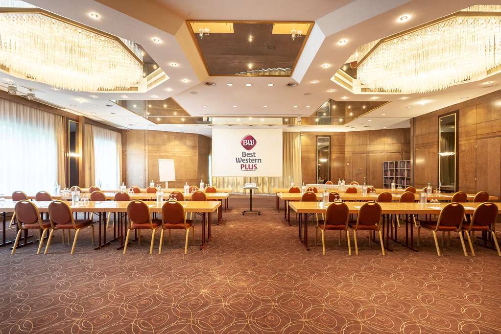 Best Western Plus Hotel Kassel City Екстериор снимка