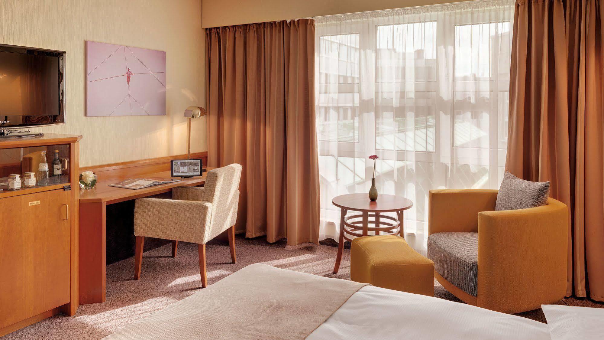 Best Western Plus Hotel Kassel City Екстериор снимка