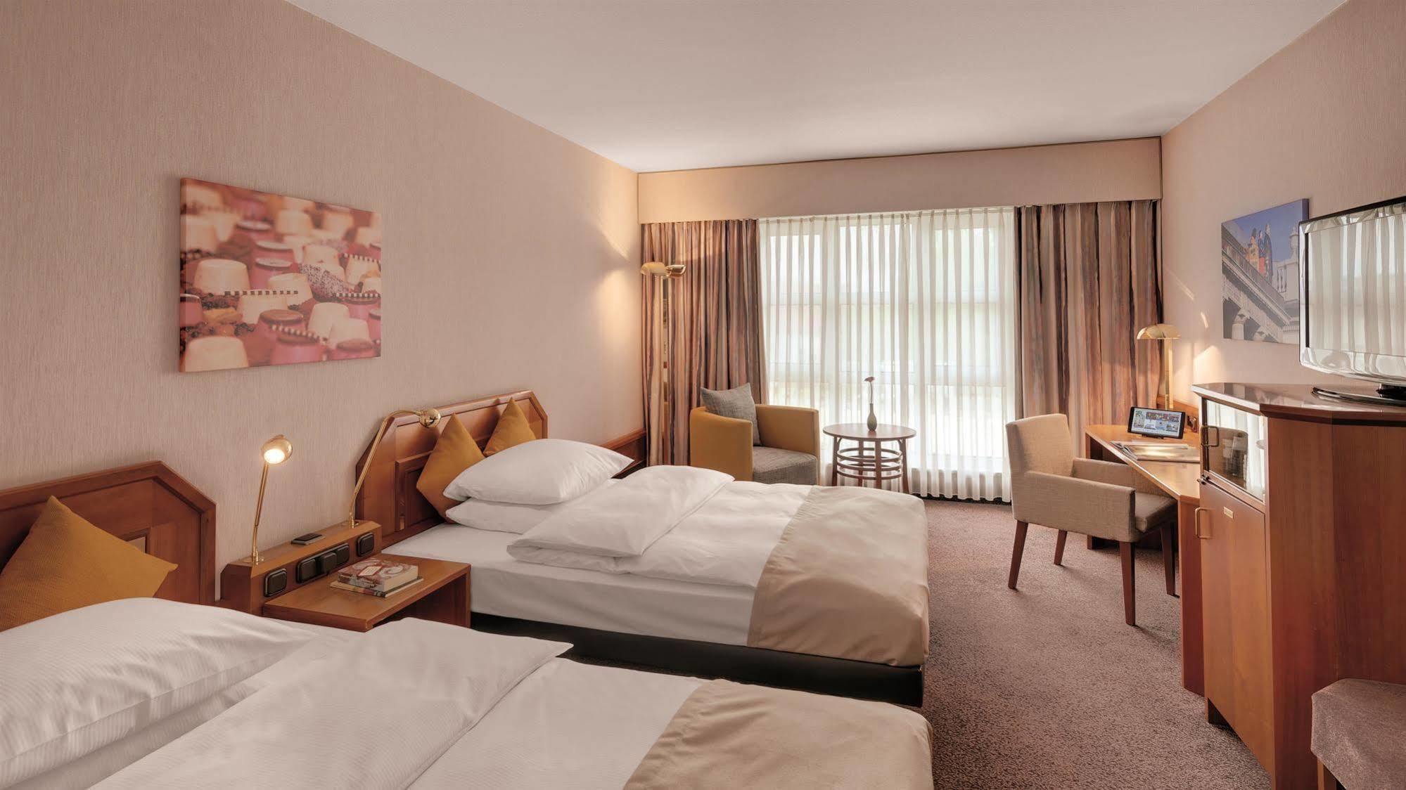 Best Western Plus Hotel Kassel City Екстериор снимка